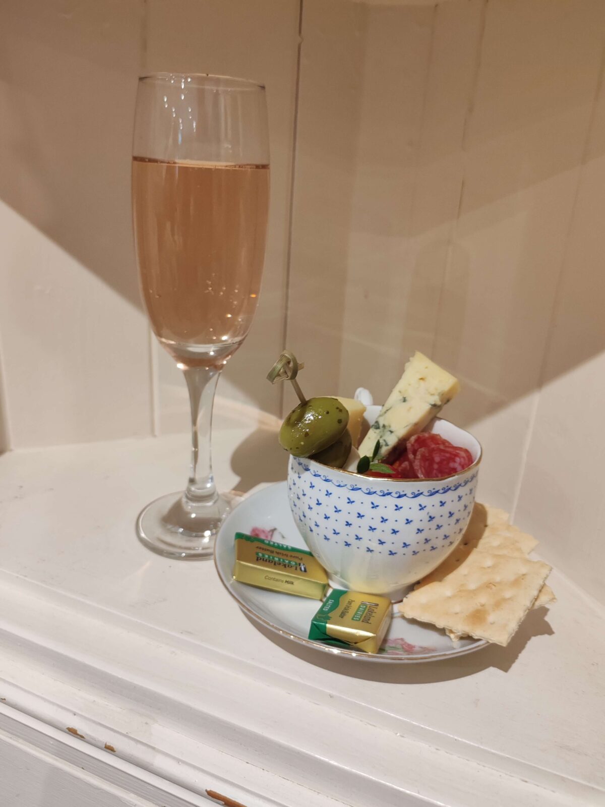 Festive Fizz & Fun - Image 6