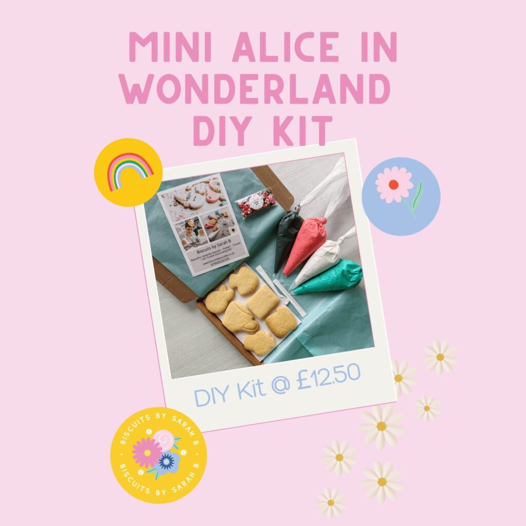 Alice in Wonderland mini DIY Biscuit Decorating Kit